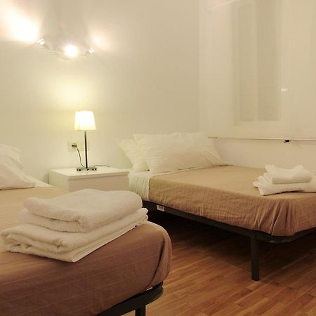 Alguera Apartments Napols Barcelona Exteriör bild