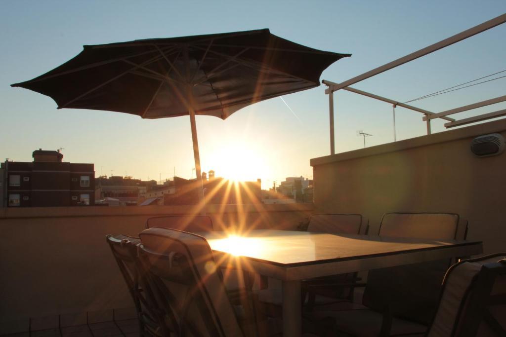 Alguera Apartments Napols Barcelona Rum bild