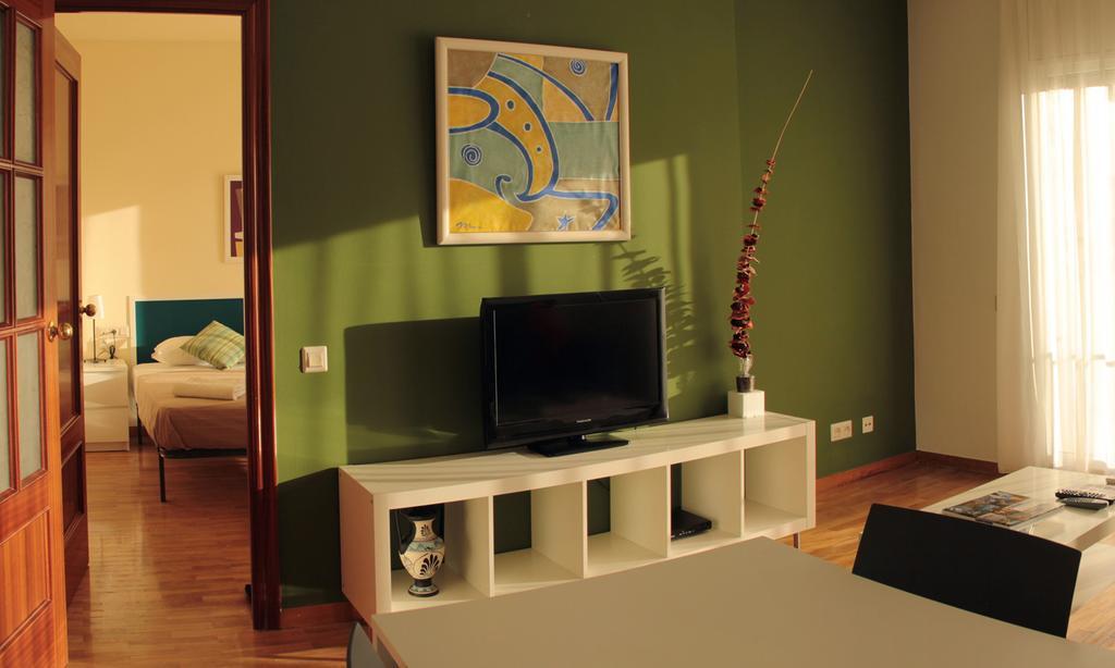 Alguera Apartments Napols Barcelona Rum bild